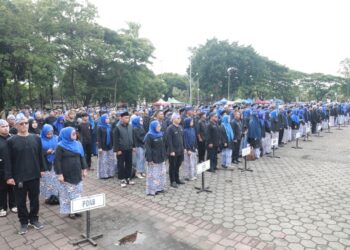 ASN Pemkot Serang Kompak Kenakan Batik dan Pangsi, Peringati Hari Ibu ke-97