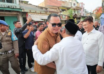 Wali Kota Serang Bagikan Sembako kepada Warga Kristiani, Wujud Toleransi dan Kepedulian