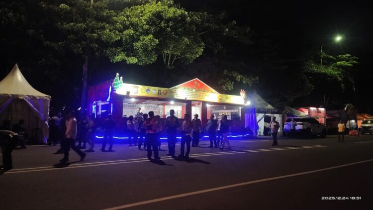 Wali Kota Serang Tinjau Posko Pelayanan Nataru, Pastikan Perayaan Malam Natal Aman