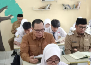 Pemkot Serang Tinjau Pelaksanaan Program Kota Serang Mengaji di SMPN 1