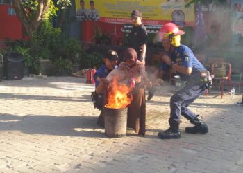 Ratusan Pelajar SDN Peninggilan 5 Ikuti PERSAMI Bertema Mitigasi Bencana, Simulasi Gempa hingga Kebakaran Bikin Deg-degan