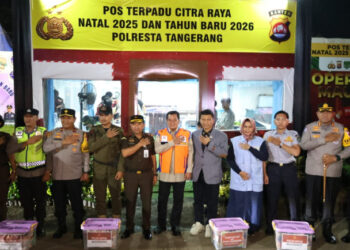 Pantau Langsung Malam Natal, Bupati Tangerang Pastikan Ibadah Umat Kristiani Aman dan Kondusif