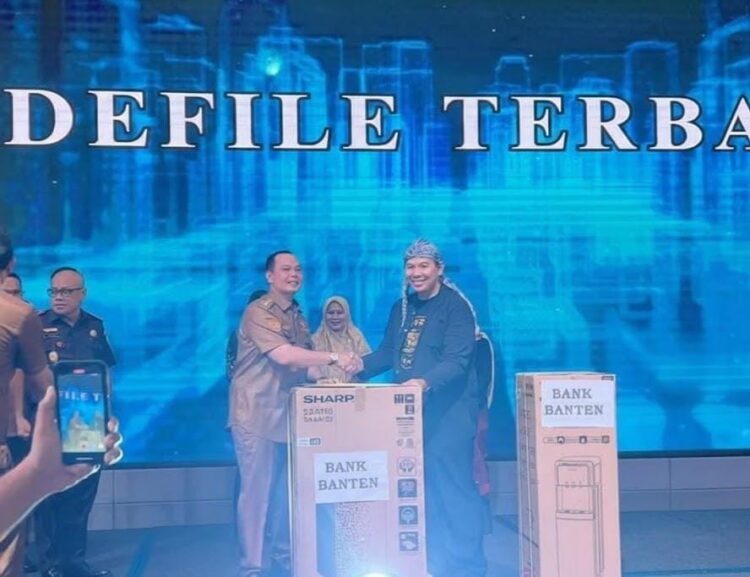 Kecamatan Taktakan Sukses Raih Defile Terbaik 1 Kota Serang Tahun 2025