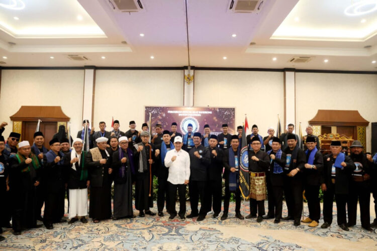 Dari Anyer, Andra Soni Dianugerahi Sabuk Kehormatan Pendekar SMI, Ada Pesan Besar di Baliknya