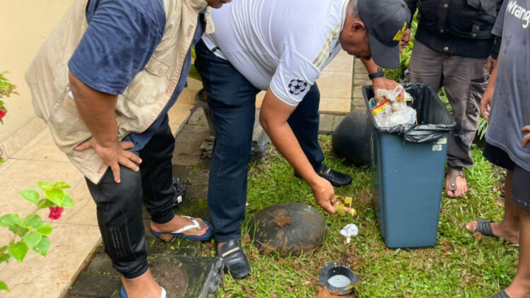 Warga Serua Bergerak Diam-Diam, Ratusan Biopori Disiapkan dari Rumah ke Rumah