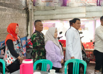 Bupati Tangerang Kunjungi Lokasi Banjir di Desa Mekarsari