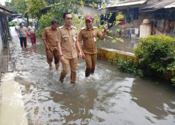 Pemkot Tangerang Siaga Banjir, Camat Benda Tinjau Wilayah Terdampak