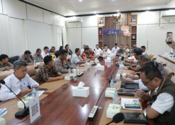 Bupati Tangerang Bantu Perbaiki Rumah Janda yang Roboh Diterjang Hujan dan Angin