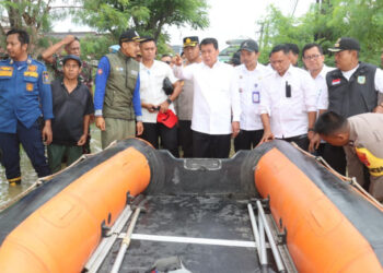 Bupati Tangerang Tinjau Lokasi Banjir di Desa Pasir Ampo, Janji Segera Tangani