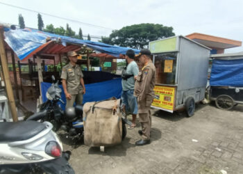 Pemkot Serang Tertibkan Bangunan Liar di Kali Kroya, Upaya Atasi Banjir