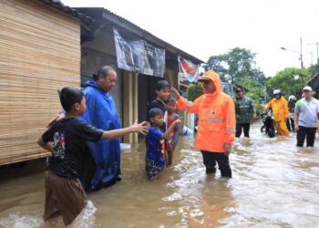 Pemkot Tangerang Siapkan Posko Pengungsian dan Dapur Umum untuk Bantuan Warga Terdampak Banjir