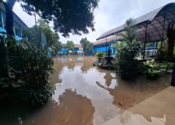Pemkot Tangerang Terapkan Pembelajaran Jarak Jauh bagi Sekolah Terdampak Banjir