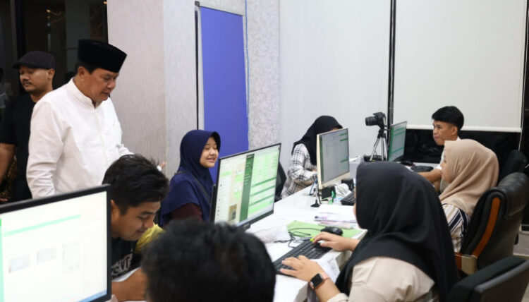 Bupati Tangerang Apresiasi Pelayanan Administrasi Malam Hari di Kecamatan Curug