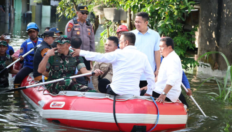 Wabup Tangerang Tinjau Kondisi Warga Terdampak Banjir di Kecamatan Kresek