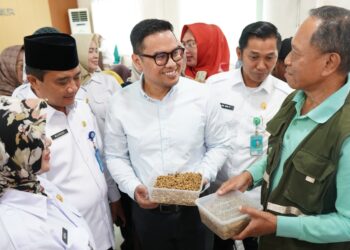 Indomaret Salurkan 250 Paket Nutrisi untuk Cegah Stunting di Lebak