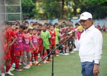Wali Kota Tangerang Buka Liga PASS 2026, Ajak Anak Muda Belajar Disiplin dan Kerja Sama