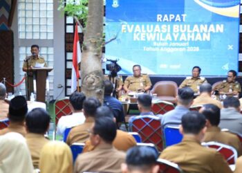 Hujan Masih Tinggi, Wali Kota Sachrudin Siaga Penuhkan Jajaran Hingga Kelurahan