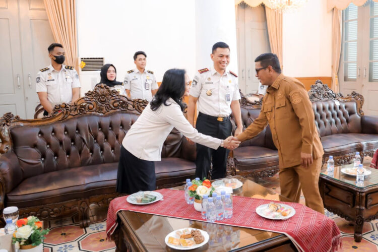 Bank Banten Melesat, OJK dan Gubernur Banten Bahas Transformasi Besar Sektor Keuangan Daerah