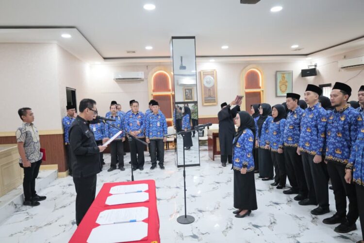 Pemkot Serang Lantik 43 Pejabat, Sekda Tekankan Fokus pada Tugas