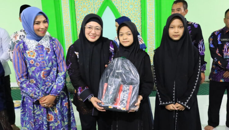 Wabup Tangerang dan Istri Menteri ESDM Kunjungi Pondok Pesantren Al Ikhlas Assalam