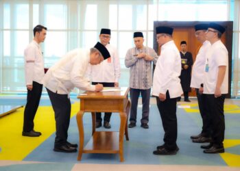 Wali Kota Tangsel Kukuhkan Ratusan Pejabat Baru