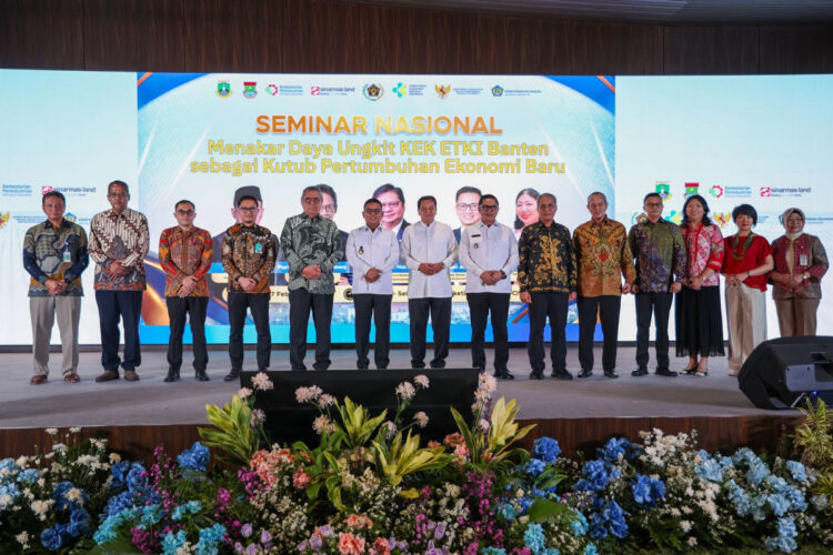 Wagub Banten Lakukan Peletakan Batu Pertama Pembangunan Museum SMSI