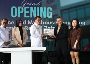 Bupati Tangerang Resmikan Kantor Usaha Alat Berat, Apresiasi Kolaborasi Pembangunan